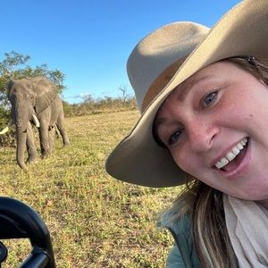 Meet your Posher, Aline